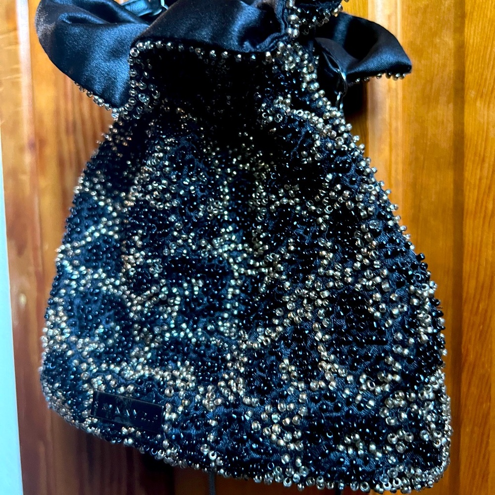 Beaded Pompadour Bag